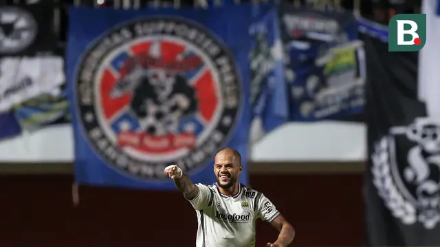 Foto: David da Silva Unjuk Gigi, Persib Bandung Menang Lagi di BRI Liga 1