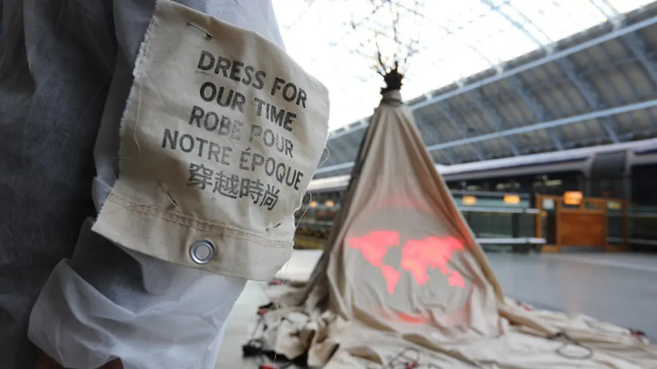 Dress by Prof Helen Storey London College of Fashion - UN Climate Change Conference 2015