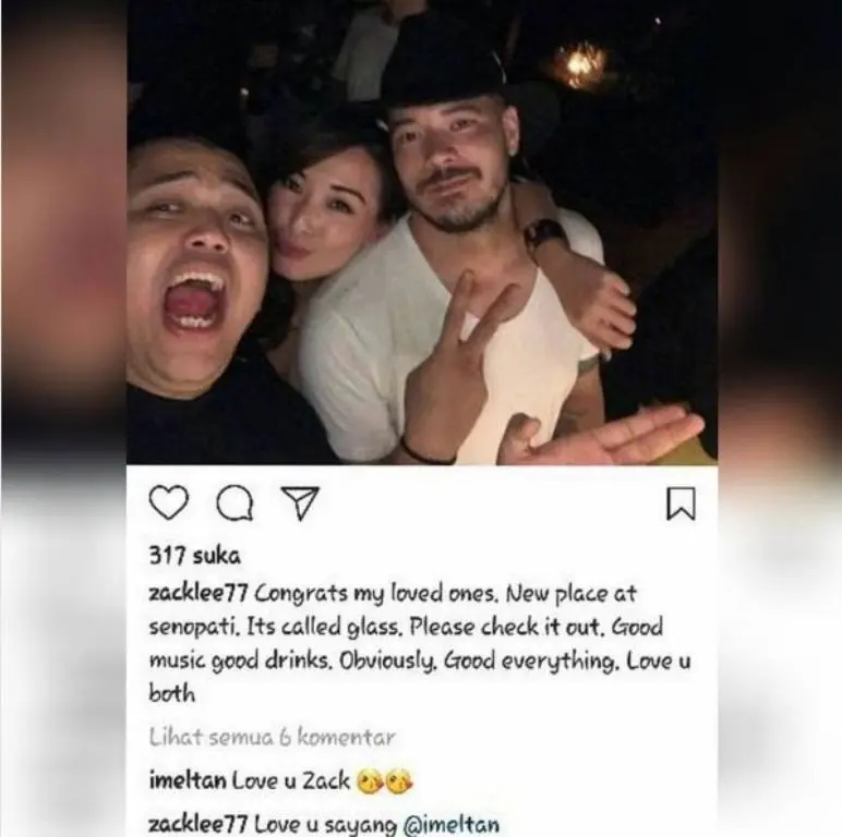 Zack Lee bermesraan dengan wanita lain (Foto: Instagram)