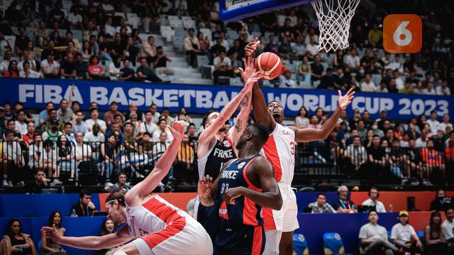 Foto: Indonesia Arena Bergemuruh! Laga Kanada Vs Prancis di Piala Dunia FIBA 2023 Berlangsung Sengit
