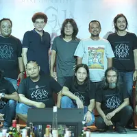 Sebagian besar orang sudah menantikan hari ini sejak beberapa waktu lalu, terutama bagi mereka yang akan hadir di JogjaRockarta: International Rock Music Festival.  (Bambang E.Ros/Bintang.com)