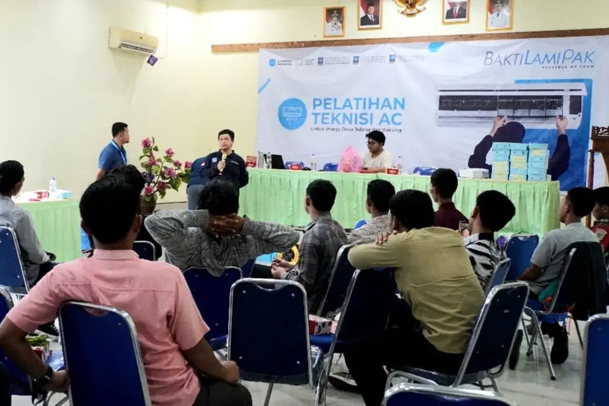 Dukung Wirausaha Lokal, LamiPak Gelar Pelatihan Teknisi AC untuk Warga Desa