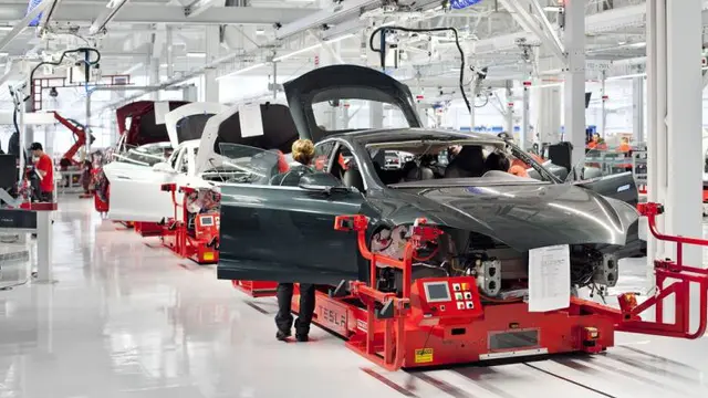 Tesla Ingin Bangun Pabrik Raksasa di Jepang?
