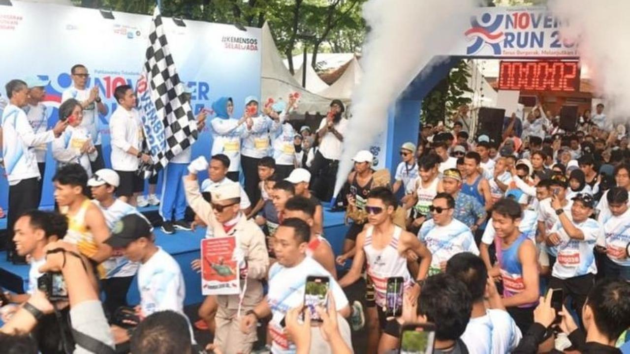 Fakta Unik: Seskab Teddy Lepas 4.000 Peserta November Run di TMII, Gaungkan Semangat Hari Pahlawan