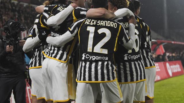 Selebrasi pemain Juventus ketika mengalahkan Monza di arena Liga Italia