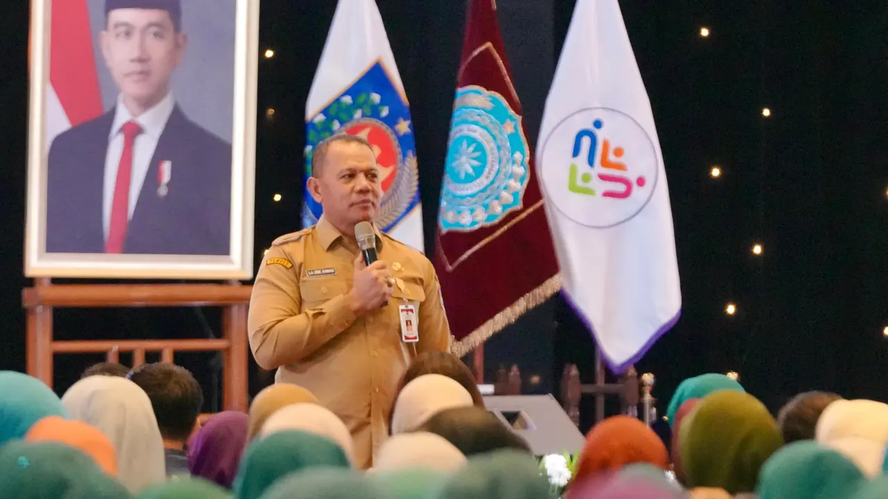 Direktur Jenderal (Dirjen) Bina Pemerintahan Desa (Pemdes) Kemendagri La Ode Ahmad P. Bolombo.