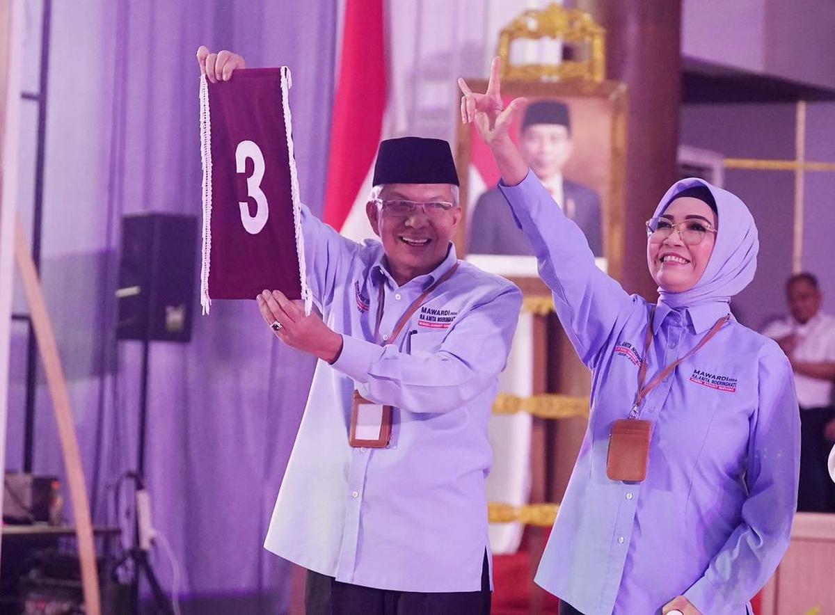 Mawardi Yahya dan Anita Noeringhati, cagub dan cawagub Sumsel 2024