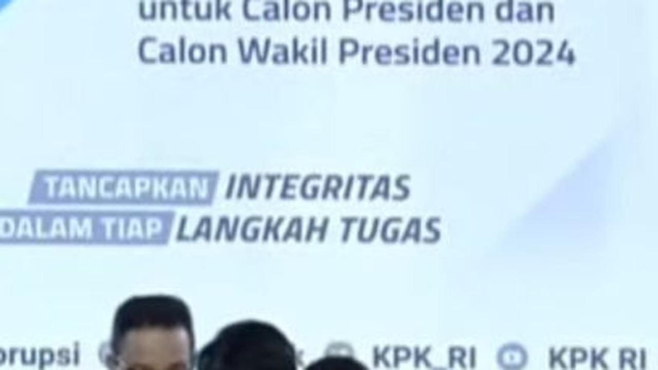 Moment Anies Salaman Dengan Prabowo Usai Sampaikan Pidato Antikorupsi, Sudah Baikan?