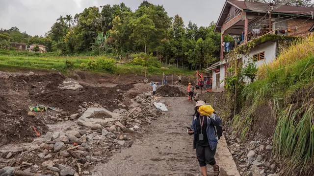 Kondisi permukiman di Sumbar usai diterjang banjir. (Liputan6.com)