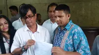 Gubernur DKI Jakarta dilaporkan LSM Federasi Indonesia Bersatu terkait pidato pribumi (Liputan6.com/Hanz Jimenez Salim)