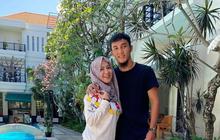 Potret Gunawan Dwi Cahyo Suami Okie Agustina, Pesepakbola Ganteng dan Dikenal Family Man