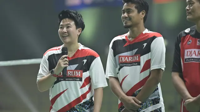 Pebulutangkis Indonesia binaan Djarum Foundation saat peresmian Polytron Stadium di Undip Semarang. (Foto: Liputan6.com/Felek Wahyu)