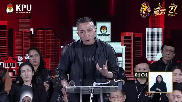 Calon gubernur (Cagub) nomor urut 2 Dharma Pongrekun saat debat terakhir atau debat ketiga Pilkada Jakarta 2024.