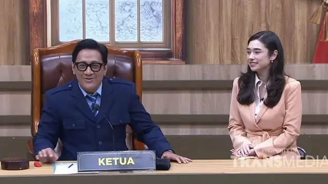 Amanda Rigby dan Andre Taulany di Monitor Ketua (credit: Youtube Trans TV Official)