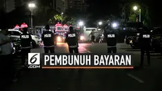 2 pembunuh bayaran ditangkap polisi, keduanya dibawa ke Mapolda Metro Jaya. Diduga keduanya terlibat pembunuhan ayah dan anak yang mayatnya di bakar di dalam mobil. Keduanya disewa sang istri dengan imbalan Rp 500 kuta. Motif pembunuhan adalah masala...
