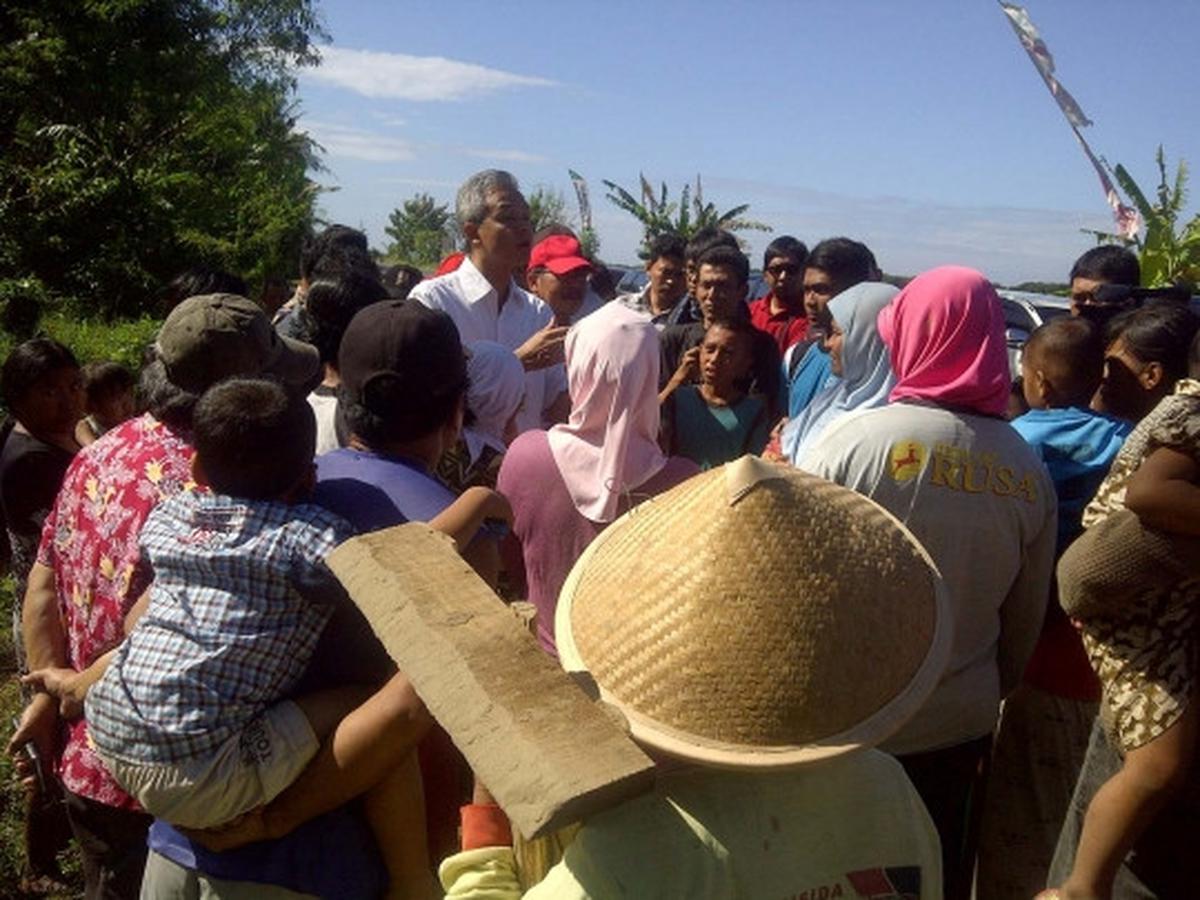 Kemarahan Ganjar temui jalan rusak di lingkar selatan Jateng