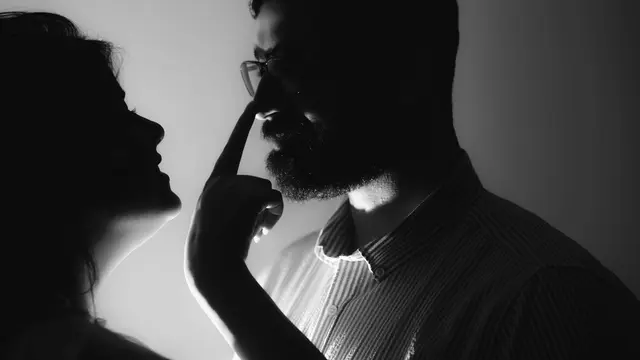 tanda pisces jatuh cinta