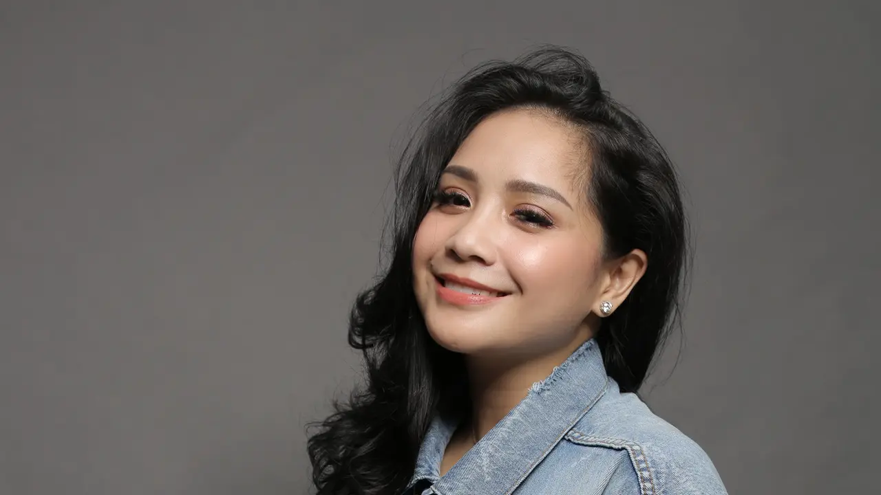 [Bintang] Nagita Slavina
