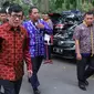 Menteri Hukum dan HAM Yasonna Laoly saat tiba di Imigrasi Bandara Soekarno Hatta, Tangerang, Jumat (24/6). Yasonna ingin memastikan kesiapan Imigrasi menyambut arus mudik dan balik Lebaran di Bandara. (Liputan6.com/Angga Yuniar)