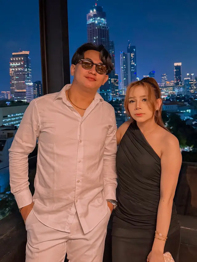 Icha Riyani dan Rivaldi Putra. (Foto: Dok. Koleksi Pribadi Icha Riyani)