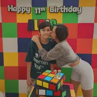 Anak Wulan Guritno, Jeremiah Alric tak lepas dari sorotan publik [foto: instagram/wulanguritno]