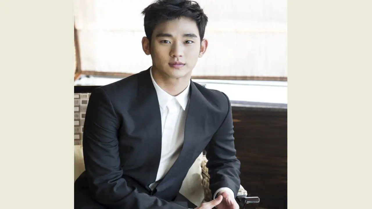 Kim Soo Hyun Sumbang Rp 3 M untuk Korban Sewol
