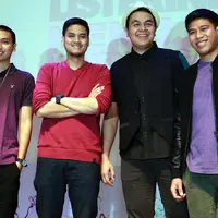 Tarik urat menyatukan keinginan dan waktu sempat terjadi dalam projek kolaborasi ini, namun tetap berjalan lancar pada akhirnya. (Deki Prayoga/Bintang.com)