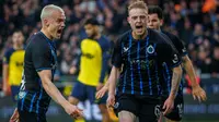 Manchester United Temukan Alternatif Lewis Hall