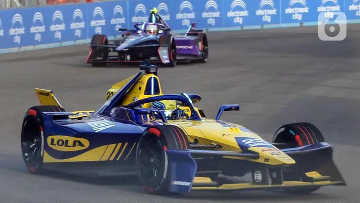 22 Pembalap dari 11 Tim Siap Bertarung di Jakarta E-Prix 2025