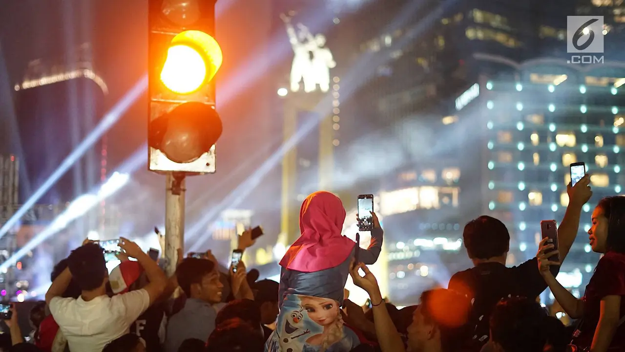 Antusiasme Warga Ramaikan HUT DKI Jakarta