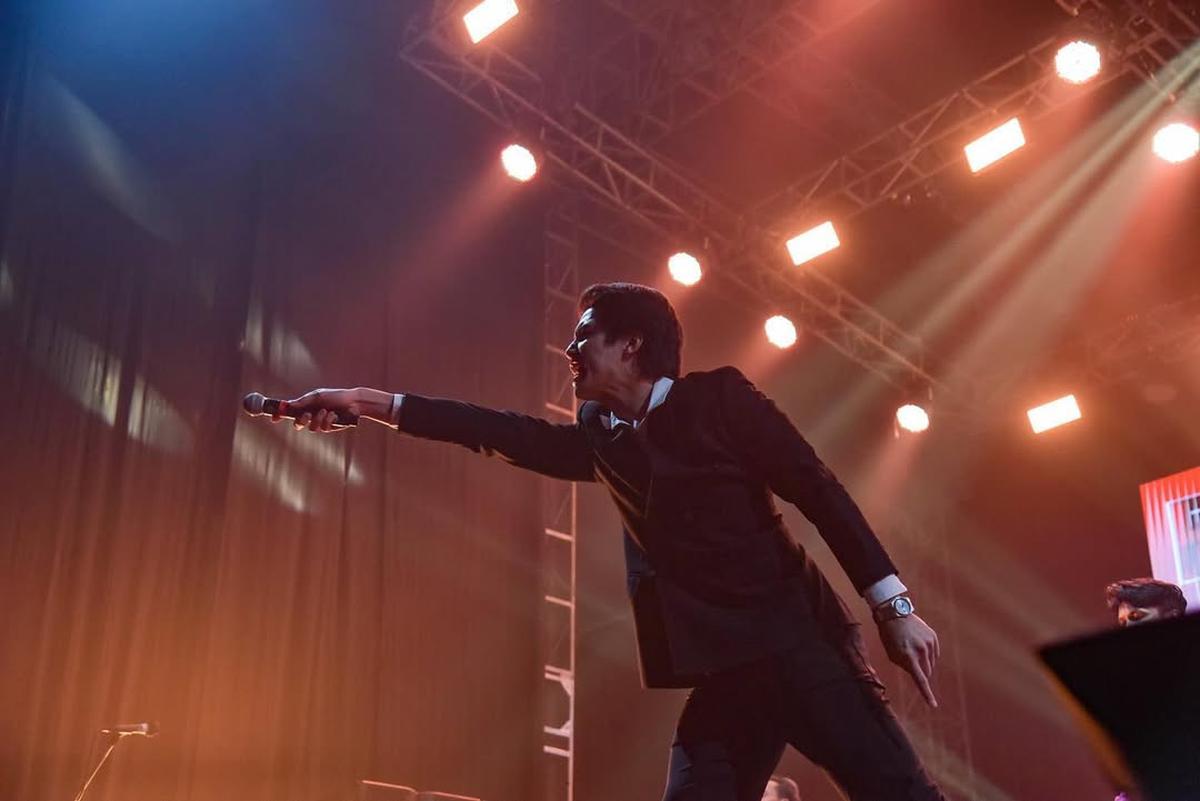 Momen El Rumi Kolaborasi di Konser 20 Tahun The Changcuters, Netizen: Vokalis Magang Tercakep