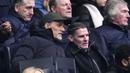 Pelatih Timnas Inggris, Thomas Tuchel terlihat di tribune dalam laga lanjutan Liga Inggris 2024/2025 antara Tottenham Hotspur melawan Newcastle di Tottenham Hotspur Stadium, London, Inggris, Sabtu (04/01/2025). (AP Photo/PA/John Walton)