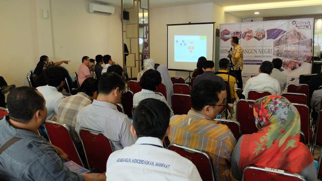 Karya Ilmiah Lingkungan Bisnis Usaha Laundry Pdf