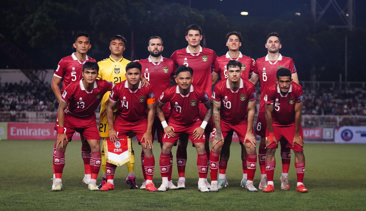 <p>Starting XI Timnas Indonesia berfoto sebelum dimulainya laga matchday kedua Grup F putaran kedua Kualifikasi Piala Dunia 2026 Zona Asia menghadapi Filipina di Rizal Memorial Stadium, Manila, Selasa (21/11/2023) malam WIB. (Dok. PSSI)</p>