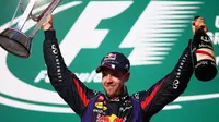 Vettel Sempurnakan Gelar di GP Brasil