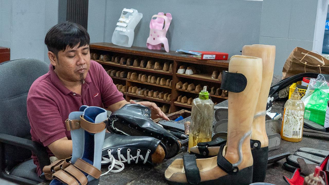 Dorong Pengembangan Penyandang Disabilitas, BRI Peduli Salurkan Beasiswa dan Sarana Prasarana kepada YPAC Jakarta