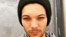 Louis merasa bahwa selama ini dirinya tidak pernah ditanya soal hal ini, dan ia merasa lucu. Personel One Direction ini menyerahkan kembali kepada pihak yang berpendapat mengenai rumor ini, apakah percaya atau tidak. (Instagram/louist91)