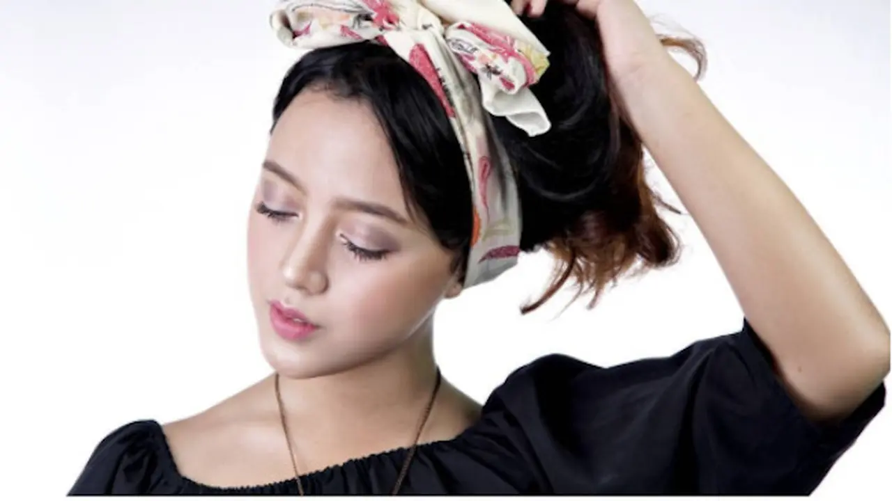 [Bintang] Kreasikan scarf 