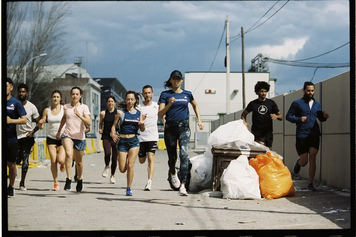 adidas menciptakan pergerakan global Run for the Oceans