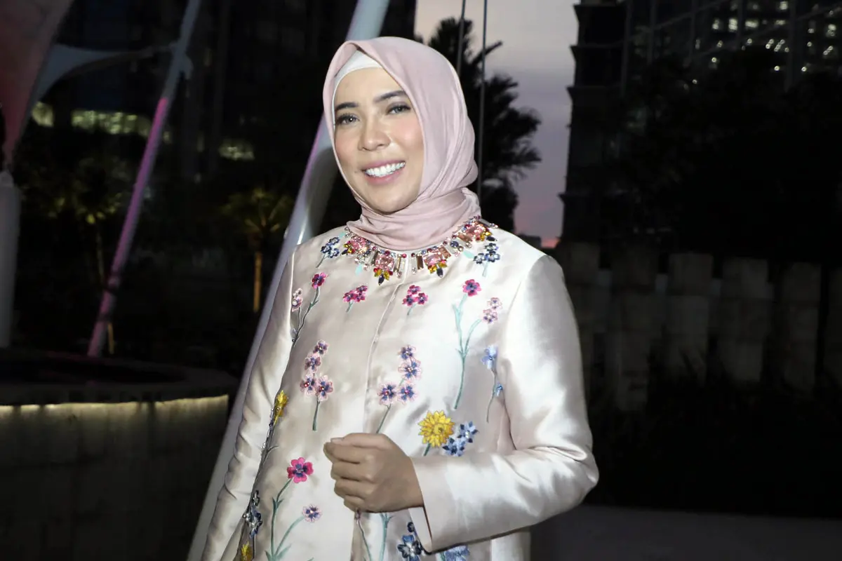 [Fimela] Fitri Tropica