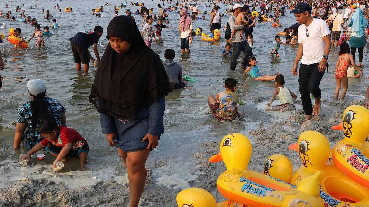 H+1 Lebaran, 80 Ribu Pengunjung Padati Ancol