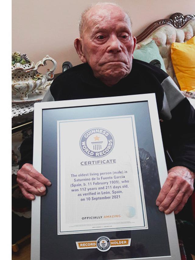 pria tertua berusia 112 tahun