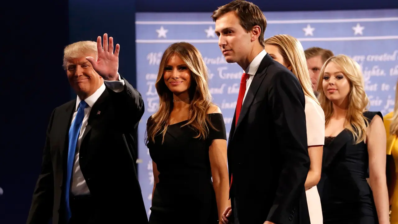 20160926-Gaun Melania Trump Saat Debat Capres AS-New York