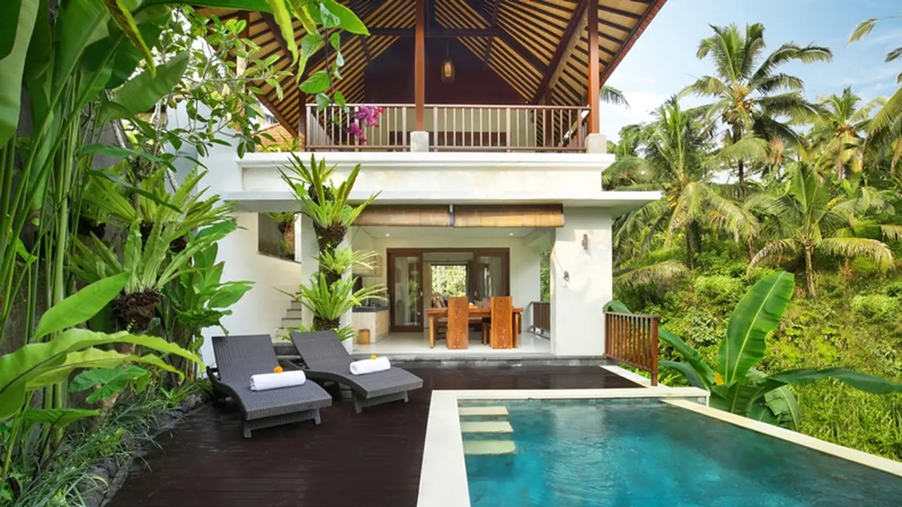 Vila Bernuansa Menenangkan di Daerah Matahari Terbit, Sanur Bali
