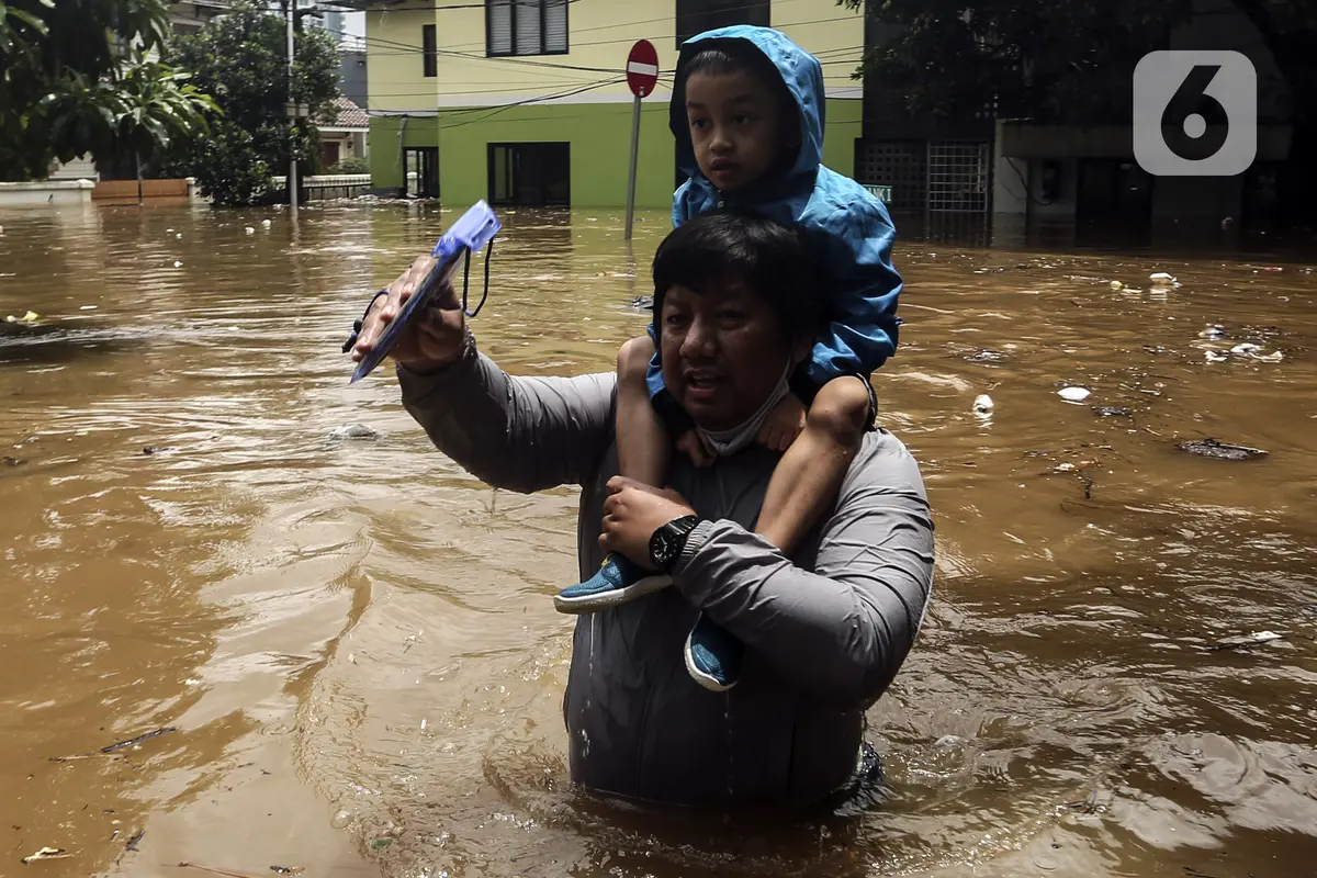 FOTO: Pemandangan Kawasan Kemang yang Terendam Banjir