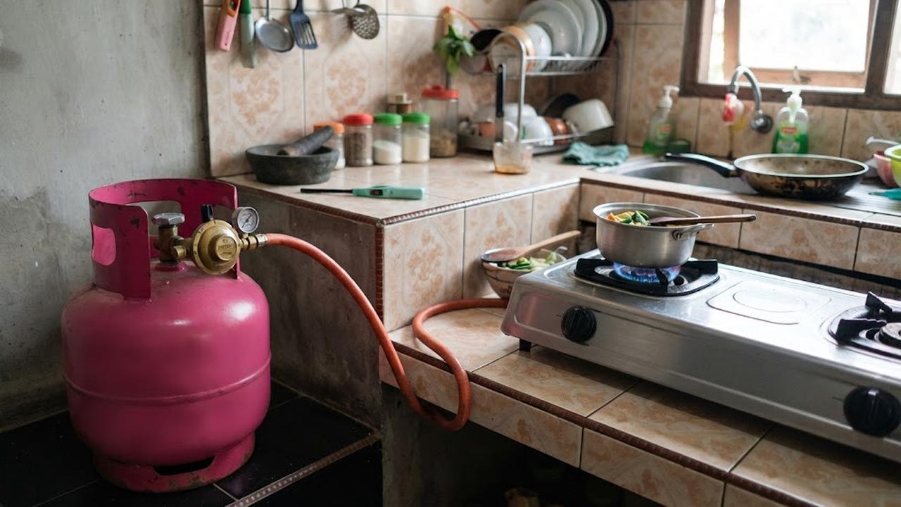9 Cara Merawat Selang Gas agar Tidak Mudah Retak dan Bocor, Cegah Kebocoran LPG