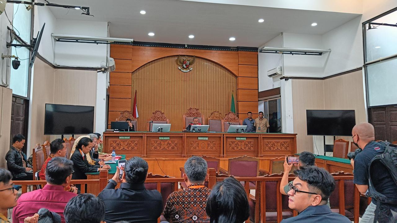 Tim Hukum KPK Tidak Hadir, Sidang Praperadilan Hasto Kristiyanto Ditunda hingga 5 Februari