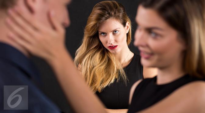 Selingkuh tidak hanya fisik, tetapi juga secara emosional. Mana yang lebih buruk? (iStockphoto)