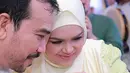 "Doa ini telah mencetuskan ilham untuk kami menamakan anakanda kami, Siti Aafiyah Binti Khalid," tulis Siti Nurhaliza di Instagram, Senin (26/3/2018). (Instagram/ctdk)
