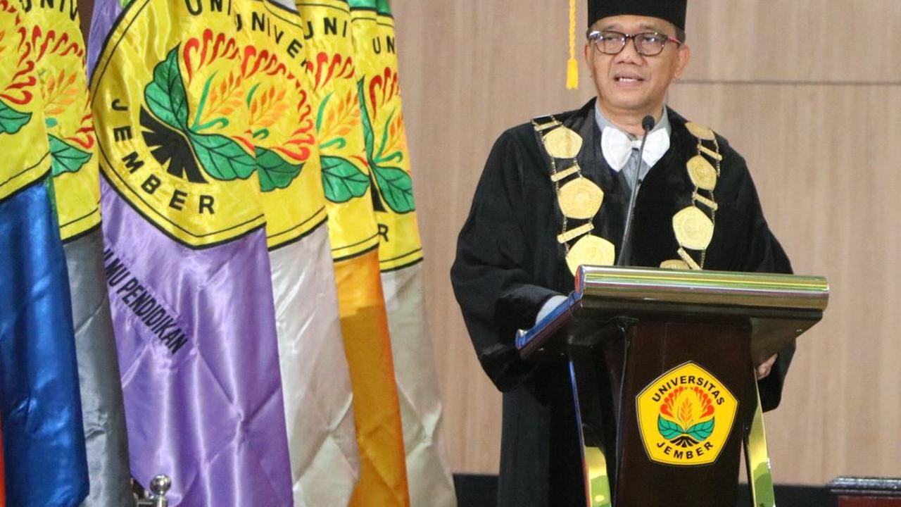anak petani sederhana lulus sarjana